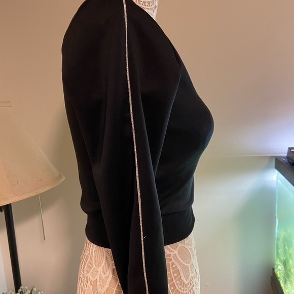 GUESS light weight jacket! - Picture 2 of 5